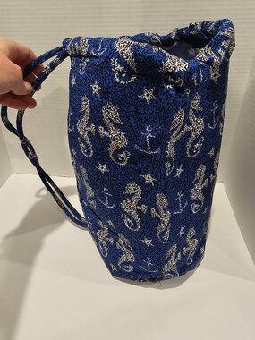 NWT Vera Bradley Ditty Bag Seahorse Of Course Utility Wet Purse Tote Duffel Pool
